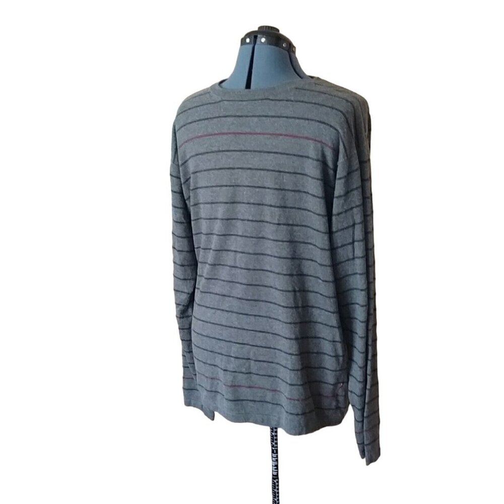 Men's Quicksilver grey striped crew neck sweater large